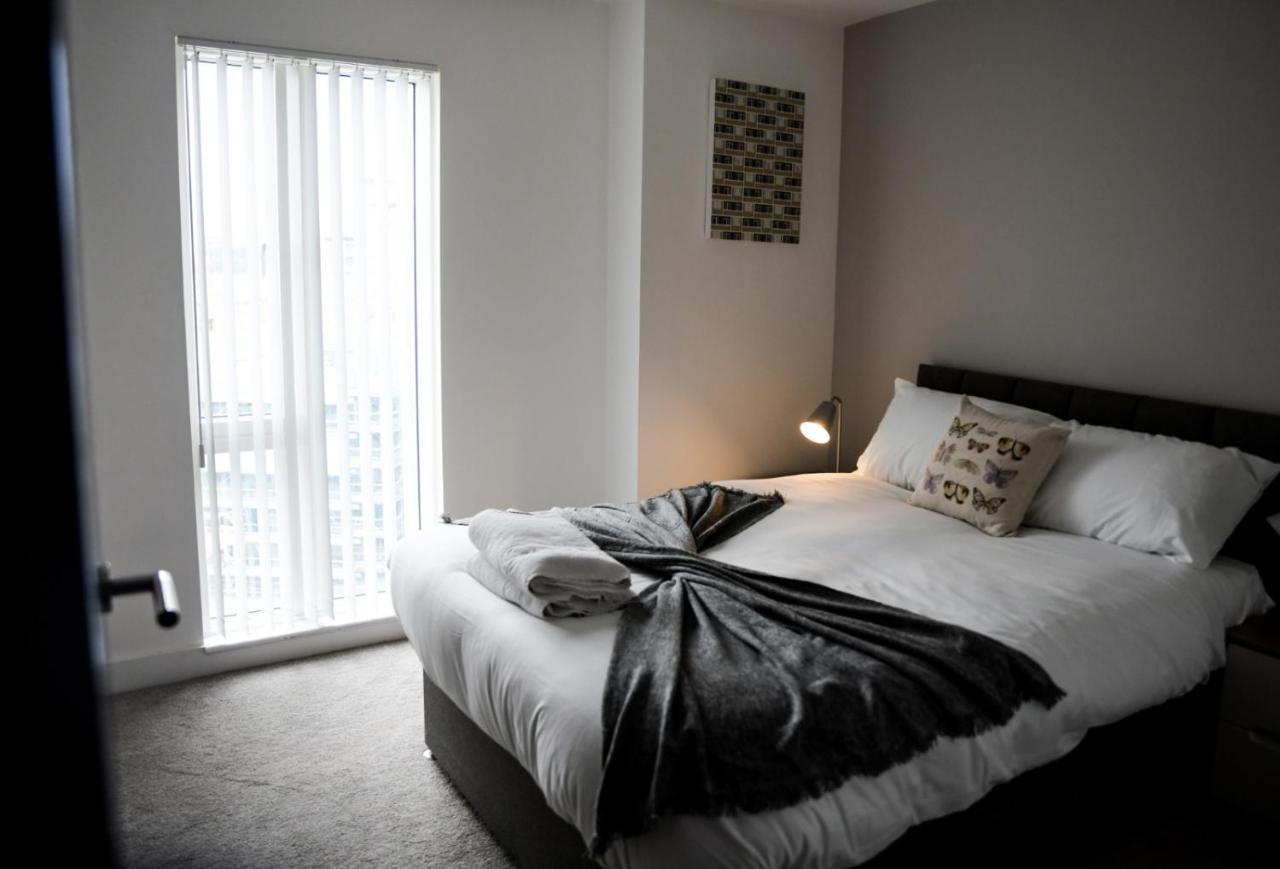 Onpoint Apartments - Spacious 2 Bedroom Apt - City Centre With Balcony 曼彻斯特 外观 照片