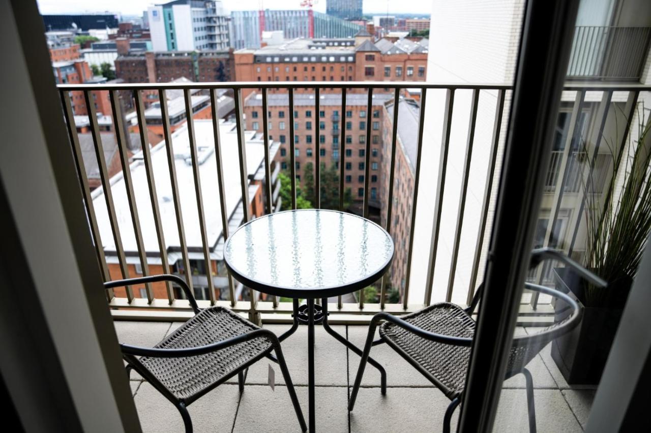 Onpoint Apartments - Spacious 2 Bedroom Apt - City Centre With Balcony 曼彻斯特 外观 照片